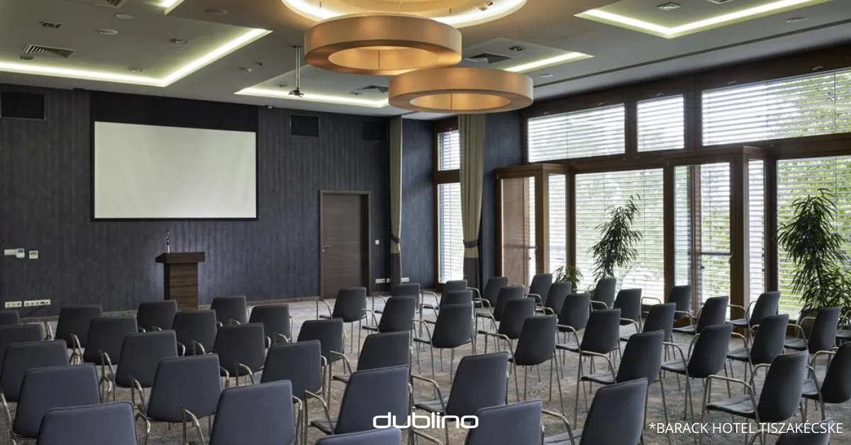 konferencia.png